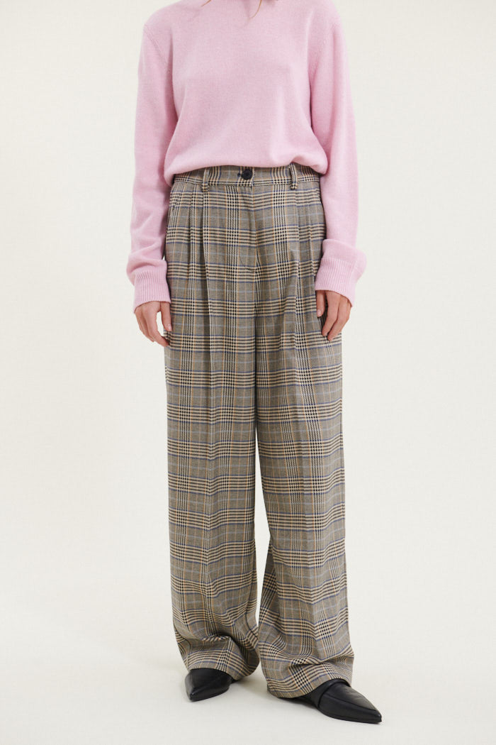 Basic Apparel Jorie Pants Pants 453 Light Khaki/Black